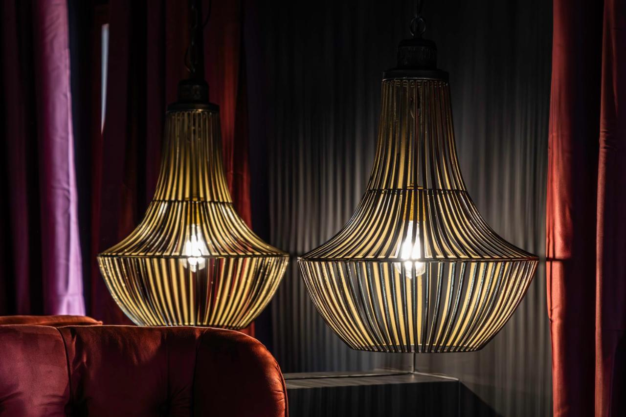 Bed and Breakfast Boutique Marconi Куарту-Сант'Елена Екстер'єр фото