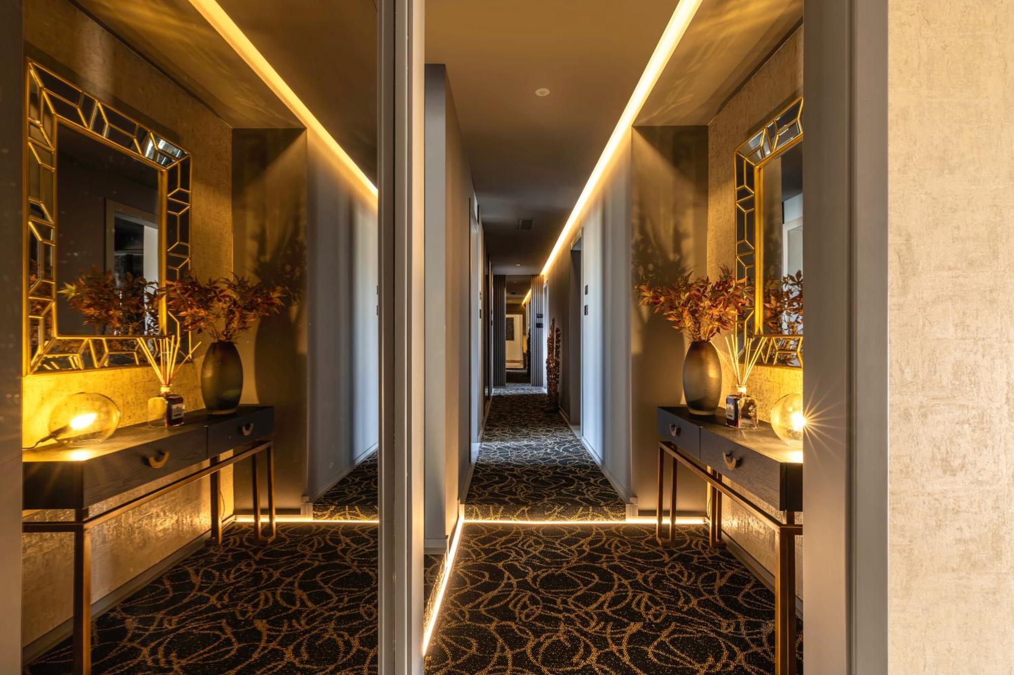 Bed and Breakfast Boutique Marconi Куарту-Сант'Елена Екстер'єр фото